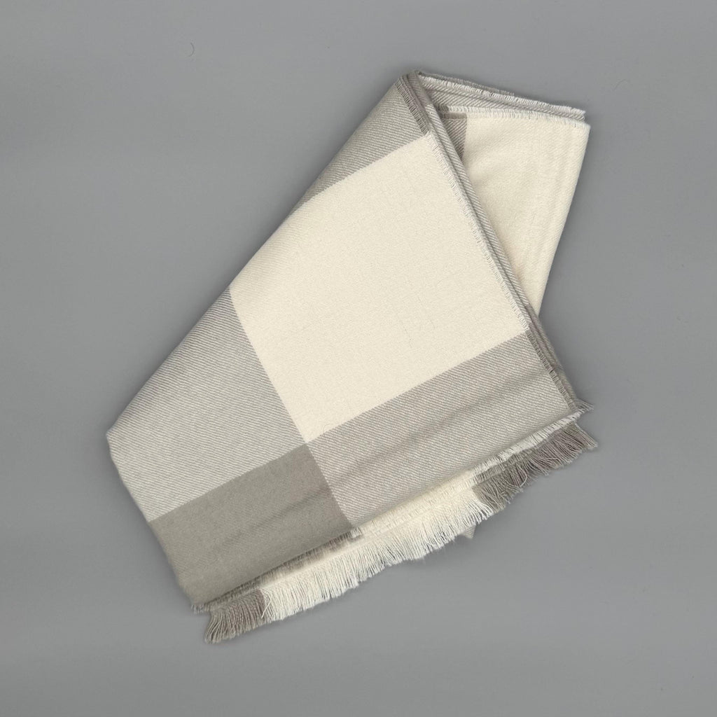 Alpaca Blanket – 100% Baby Alpaca Wool Throw, Soft and Warm Sofa Blanket, Luxury Sustainable Bedspread & Cozy Home Decor in Various Colors