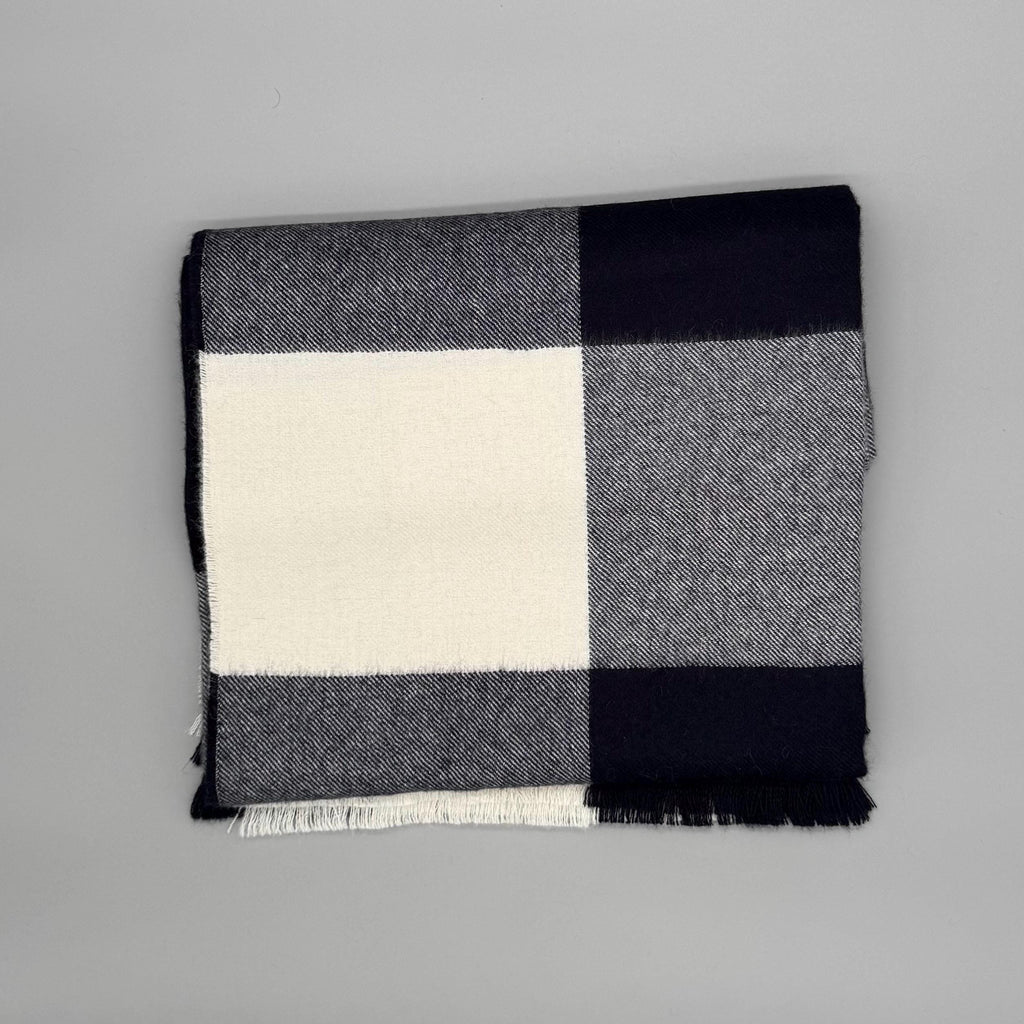 Alpaca Blanket – 100% Baby Alpaca Wool Throw, Soft and Warm Sofa Blanket, Luxury Sustainable Bedspread & Cozy Home Decor in Various Colors