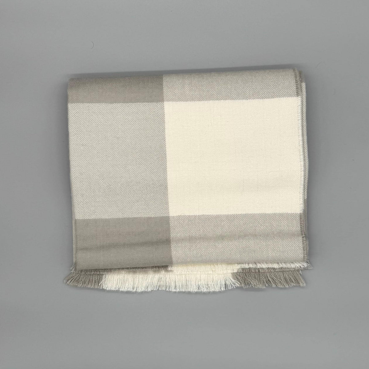 Alpaca Blanket – 100% Baby Alpaca Wool Throw, Soft and Warm Sofa Blanket, Luxury Sustainable Bedspread & Cozy Home Decor in Various Colors